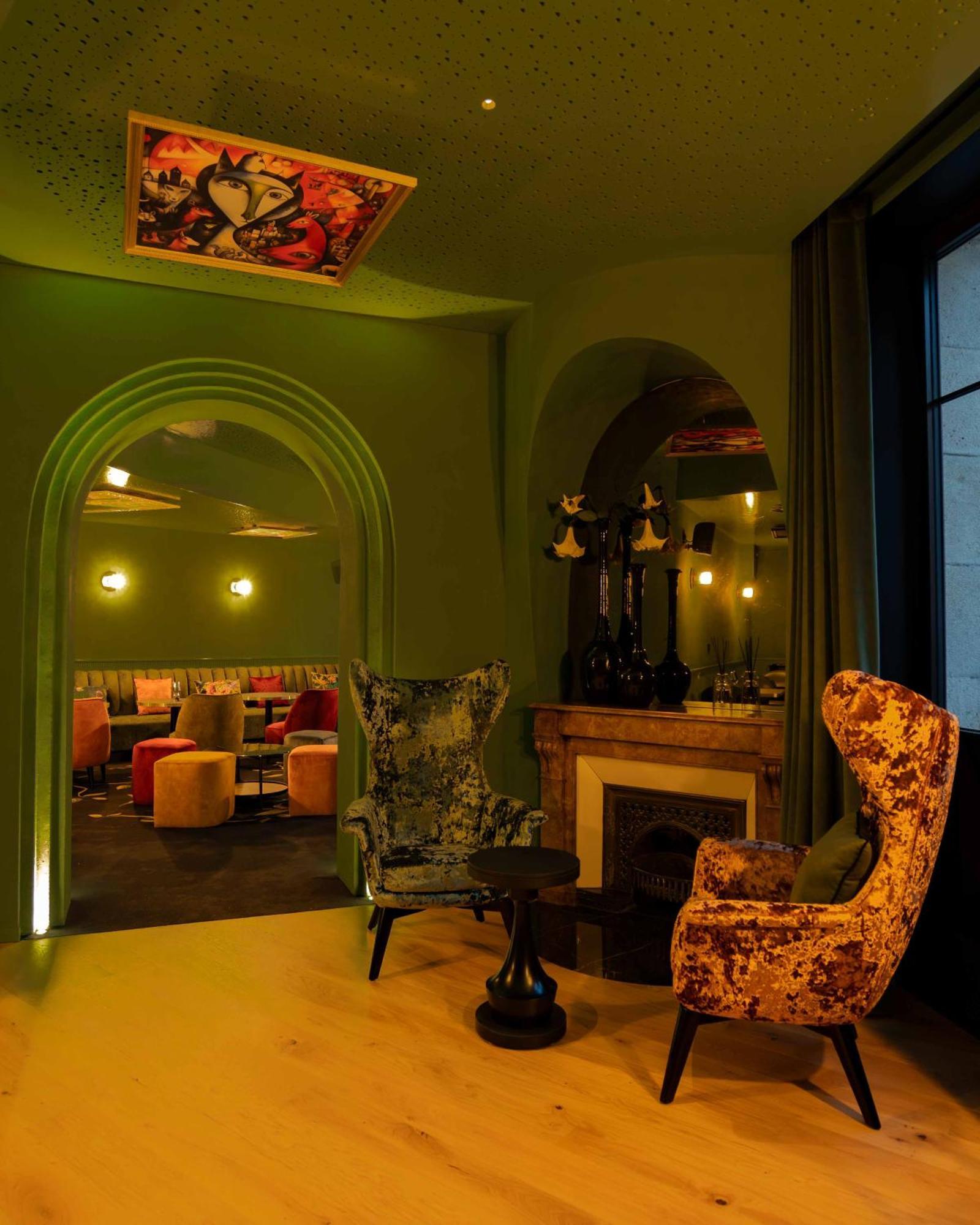 Hotel Et Restaurant Le Regina Le Puy-en-Velay Zewnętrze zdjęcie