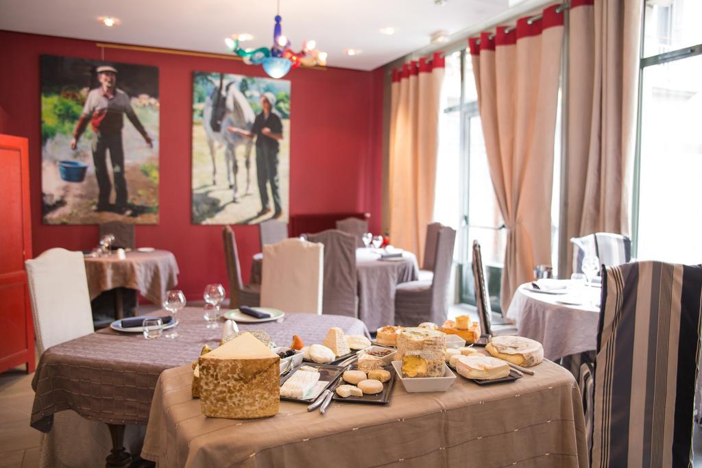 Hotel Et Restaurant Le Regina Le Puy-en-Velay Zewnętrze zdjęcie